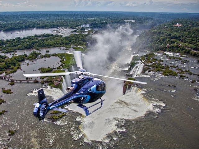 VOO PANORÂMICO DE HELICOPTERO